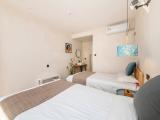 Featured Comfy Room (2 Beds)