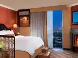 Demi Suite