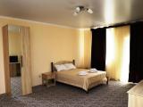 Comfort Superior Room with 1 Single and 1 Double Bed