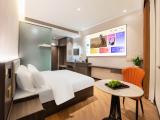 Yun Jing 100-inch Large Screen Projection Double Bed Room (Smart Guest Control + Large Screen Projection)