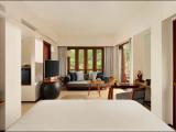 Impressive Forest Corner Suite King