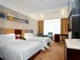 Elegant Twin Room