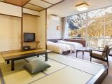 Standard Japanese-Western-Style Twin Room - Shared Bathroom - Non-Smoking
