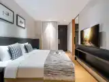 Deluxe King