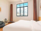 Garden Room (Double Bed)301