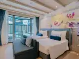 Deluxe Twin Room with Pool Access