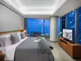 3-Bedroom Executive With Canton Tower View