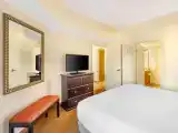 One Bedroom Suite King With Sofabed