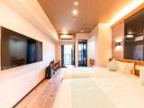 [Western Modern Japanese-Western Room] 35㎡ + Private Terrace 7㎡, Shigaraki-yaki Open-air Bath