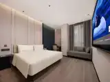 Elegant Queen Room
