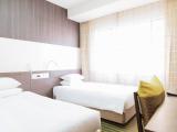 Casual Twin Room - Non-Smoking