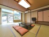 Standard Japanese-Style-Room Holds 12 People - Indoor Bath - Non-Smoking