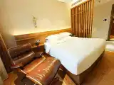 Experience Room (Bathroom)