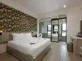 Peach Suite 