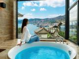 Deluxe Suite - Sea-View (Terrace, Bathtub)