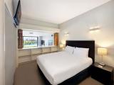 Lake View One Bedroom Apartment