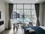 Pool Suite