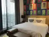 mini superior king size bed room