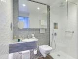 Deluxe King Room With Sofa Bed
