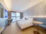 Business 2-Bed Room