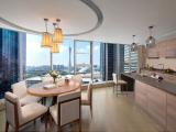 3-Bedroom Premier With Canton Tower View