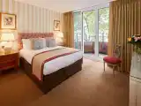 Luxury Three Bedroom Apartment