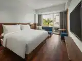 Superior, Guest Room, 1 King, Pool View