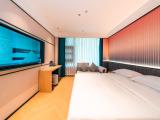 Exclusive Smart Double Bed Room With Bathroom Wet-Dry Separation & Bottled Water
