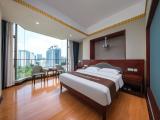 Liying Large Screen Audiovisual Double Bed Room