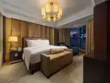 Central Axis Night 270° Panoramic Suite