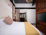 Suite (Double Bed)