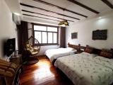 Comfy Deluxe Family Friendly Room