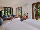 Impressive Forest Corner Suite