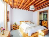 Sunshine Double Bed Room (Full-Length Mirror + Zero Pressure Mattress + Negative Ion Hair Dryer)
