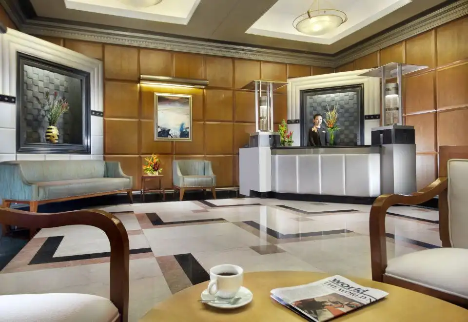 Executive Suite - 1-Room