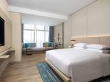 Premier Queen Room