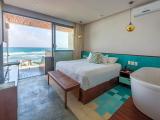 Honeymoon Suite With Plunge Pool Ocean Front