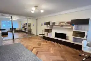 Апартаменты на проспект Науки, 57, Санкт-Петербург
