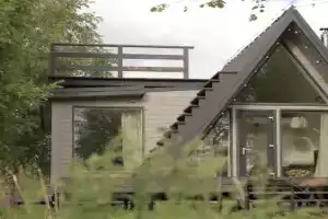 Бутик-отель «Woody Village Riverside», Дубна
