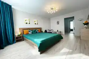 Квартиры посуточно на Пермякова 72, Тюмень