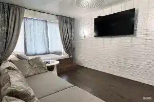 Апартаменты на Зарайская 15, Калининград