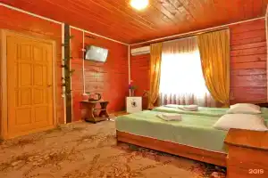 Апартаменты на Сочи, пос. Вардане, ул. Нижнехобзинская, 8, кв. 4, Нижняя Хобза