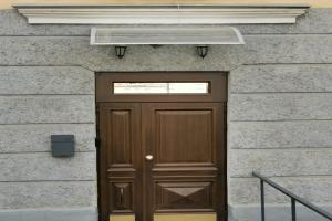 Апартаменты на улице Леона Поземского 44, Псков