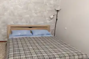 Апартаменты на микрорайон 4/5, улица Автомобилистов, 12, Елабуга