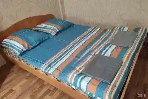 Апартаменты на улица Кручинина, 12, Свободный