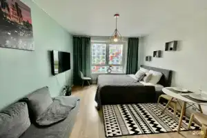 Моменты на улице Римского-Корсакова 11к2, Москва