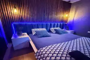 Апартаменты на Серова 6А , Омск