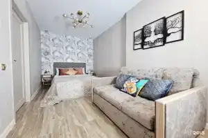 Эдем, Абакан