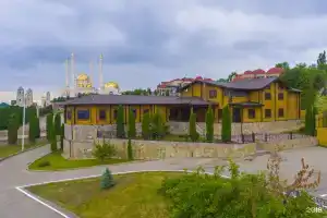 Вилла Беной Тревел, Хасавюрт