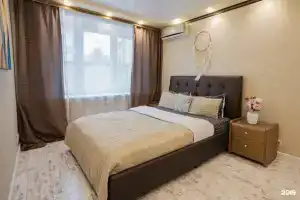 Апартаменты на Переулок Гусятников 9 , Москва